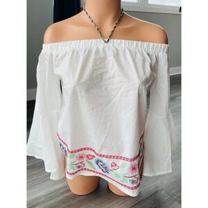 Flying Tomato White embroidered Blouse Size S Bell Sleeve